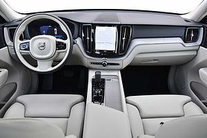 Volvo  Ultimate, B4 AWD mild hybrid, Πετρέλαιο, Bright